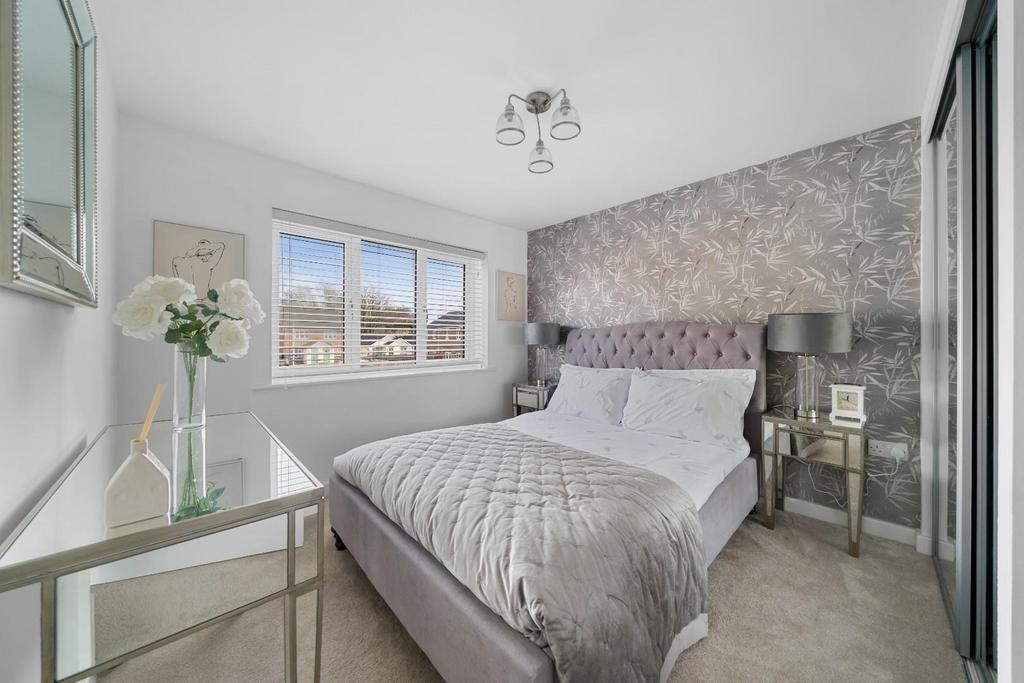Bedroom 2a (1).jpg