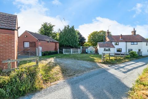 undefined, Lion Lane, Thurton, Norwich, Norfolk, NR14