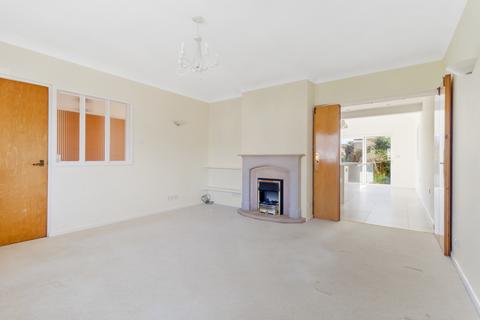 3 bedroom bungalow for sale, Cherry Close, Aldwick, Bognor Regis, West Sussex PO21