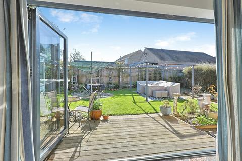 3 bedroom bungalow for sale, Ropes Walk, Blofield, Norfolk, NR13