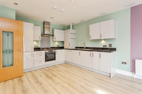 1 bedroom flat for sale, Eastcote Lane, NORTHOLT