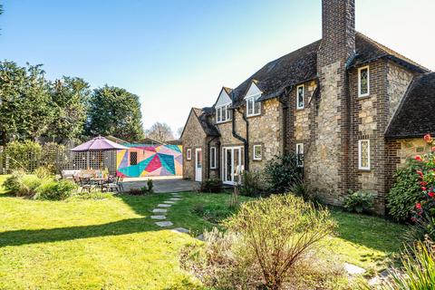 3 bedroom detached house for sale, Tudor Close, Pulborough, RH20