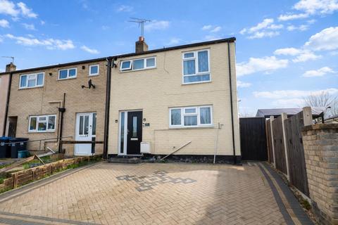3 bedroom end of terrace house for sale, Hare Lane, Hatfield