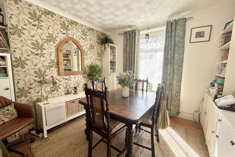 undefined, Milford Haven SA73