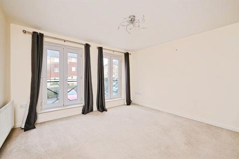 3 bedroom terraced house for sale, Teasel Way, Hampton Centre, Peterborough