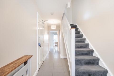 3 bedroom townhouse for sale, Leasingthorne Way, Great Park, NE13