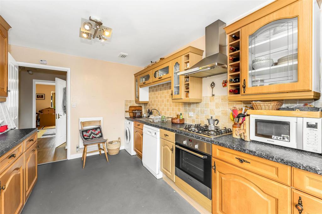 23 Anglian Road-5.jpg