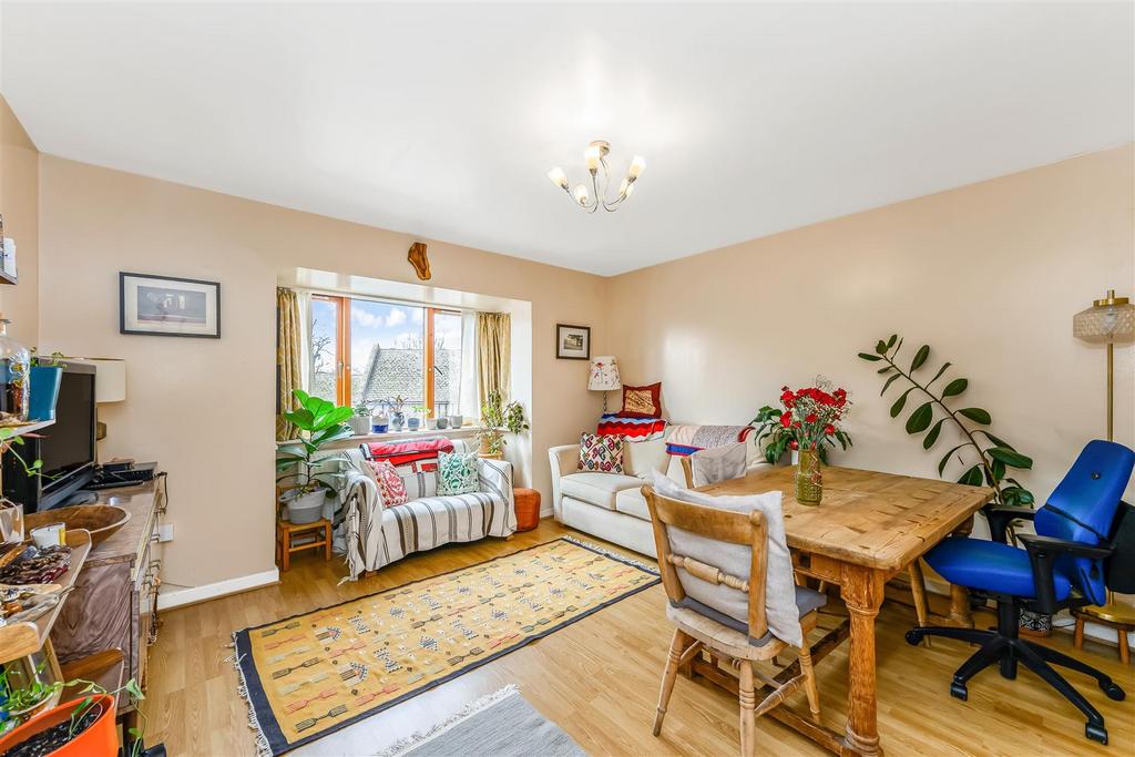 23 Anglian Road-11.jpg