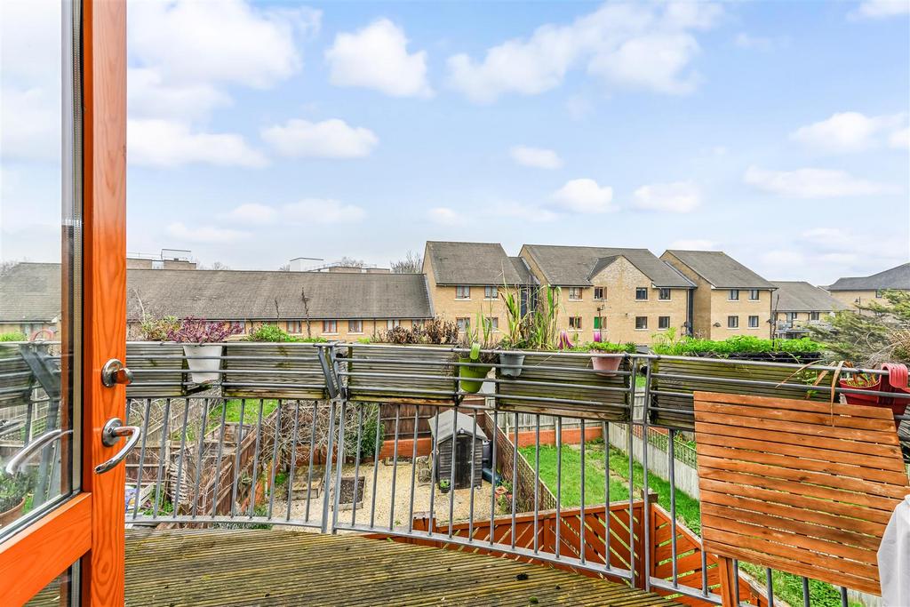 23 Anglian Road-6.jpg