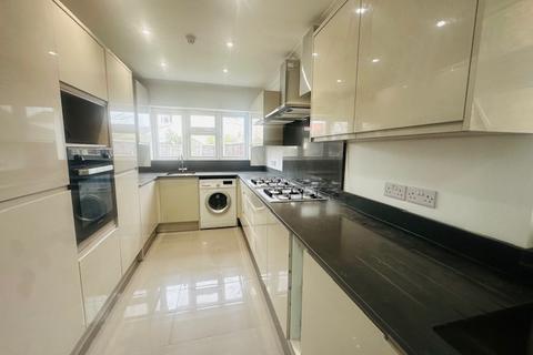 undefined, Ashford TW15