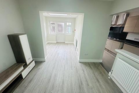 undefined, Ashford TW15