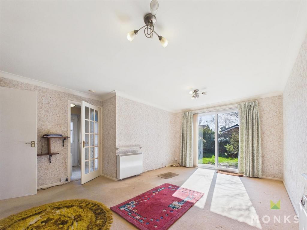 CAM01348 G0-PR0799-STILL003.jpg