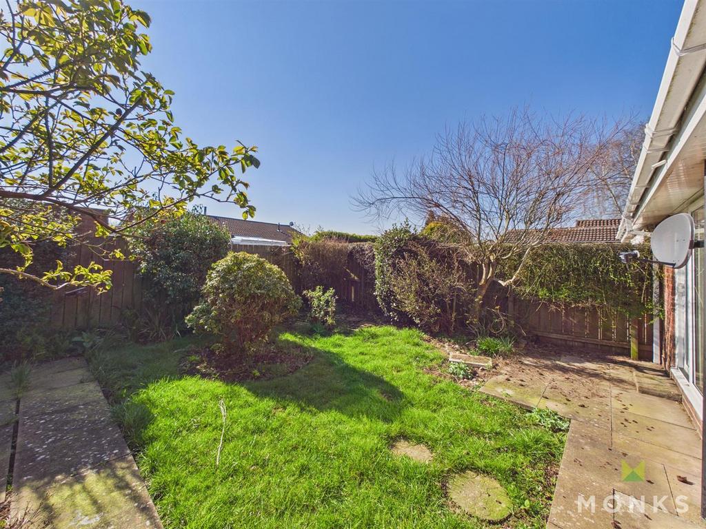 CAM01348 G0-PR0799-STILL007.jpg