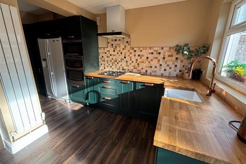 3 bedroom end of terrace house for sale, Rees Street, Port Talbot