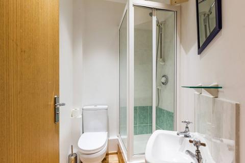 2 bedroom flat to rent, Marshalsea Road, Borough, London, SE1