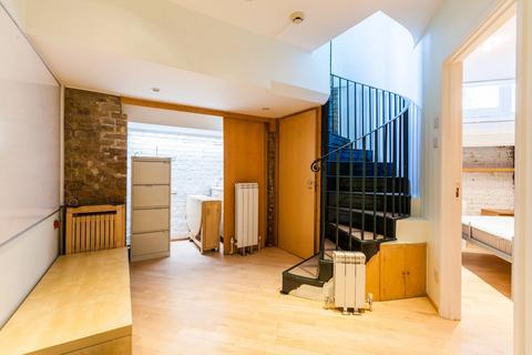 2 bedroom flat to rent, Marshalsea Road, Borough, London, SE1