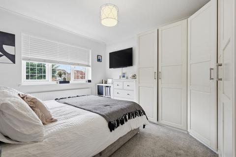 undefined, Wedgwood Way, Rochford, SS4