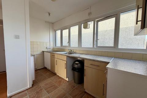 undefined, Mitcham CR4