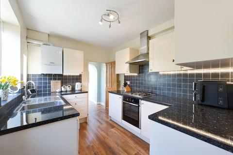 3 bedroom semi-detached house for sale, West Hill, Epsom