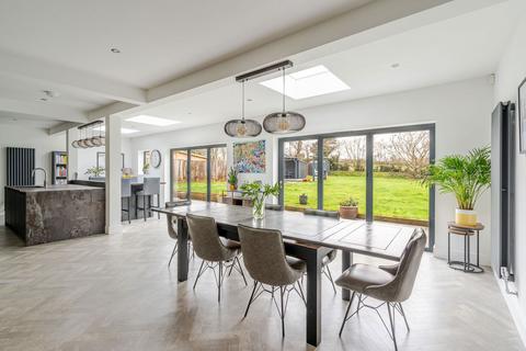 5 bedroom detached house for sale, Kingway View, Corston