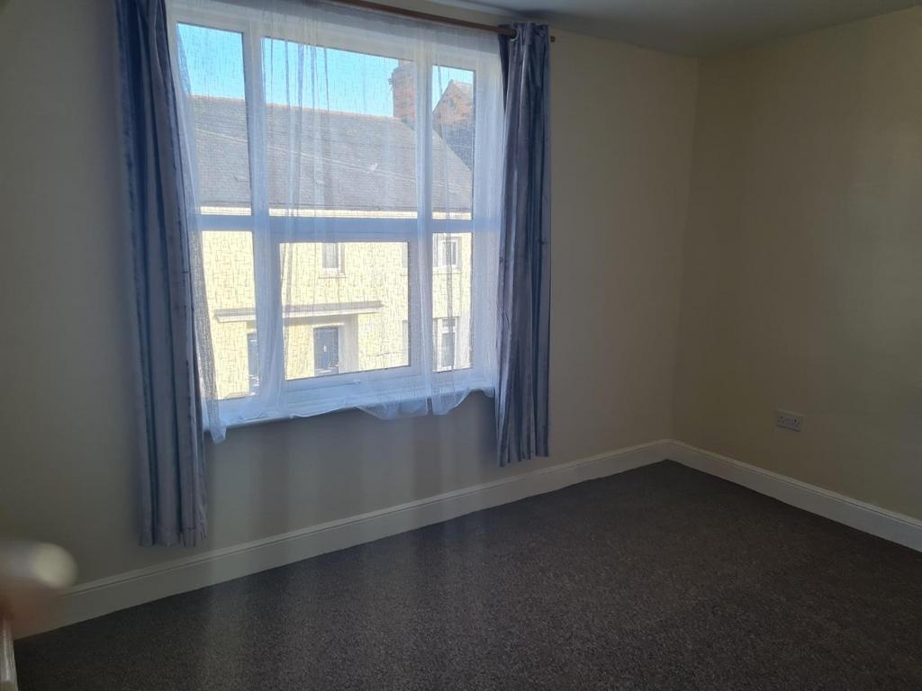 Front Bedroom