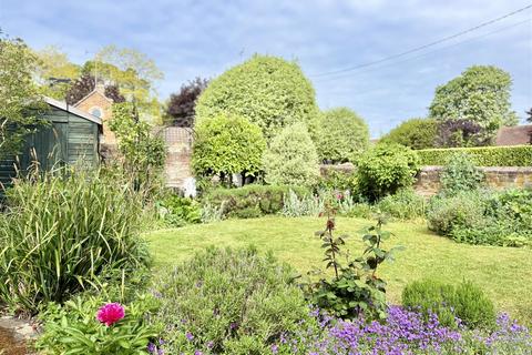 3 bedroom cottage for sale, St. Johns Green, Chelmsford