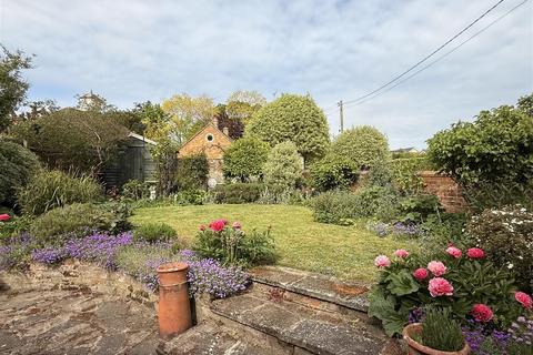 3 bedroom cottage for sale, St. Johns Green, Chelmsford