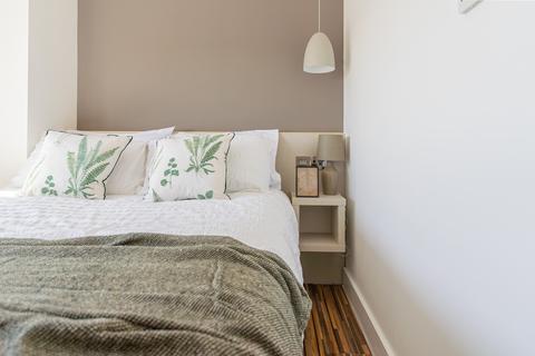 1 bedroom apartment to rent, Chester Road, Manchester M16