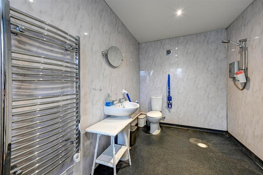 Annexe Wet Room.jpg