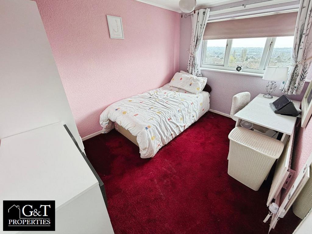 Second bedroom