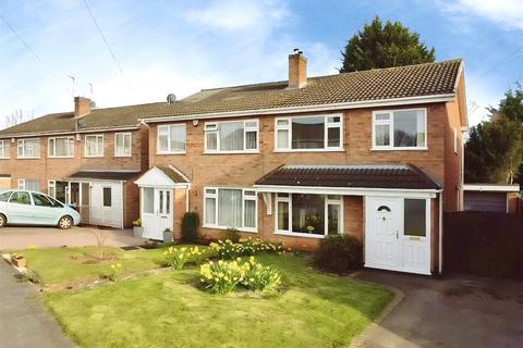 Bearsden Crescent, Leicestershire LE10