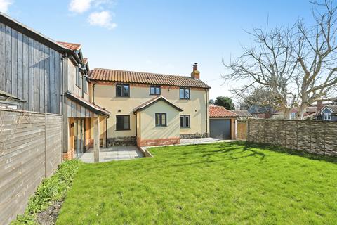 4 bedroom detached house for sale, Back Street, Litcham