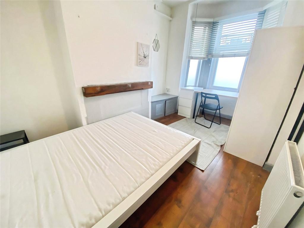Room 4