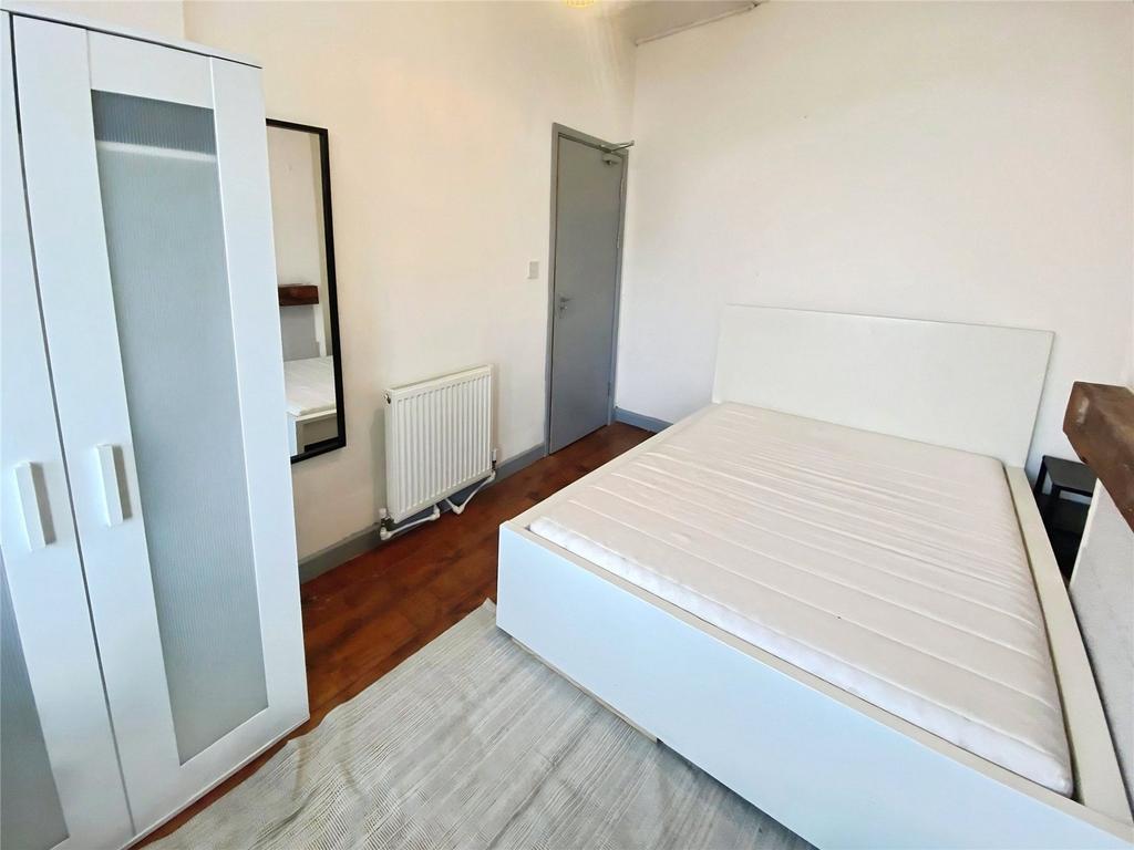 Room 4