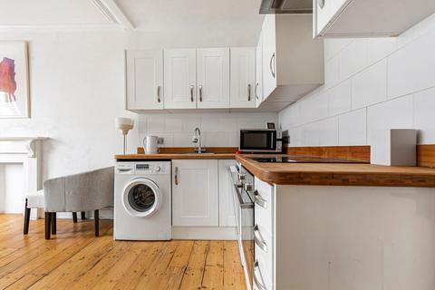 2 bedroom flat to rent, Ongar Road, London SW6