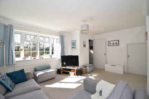3 bedroom semi-detached house for sale, Maidstone Road, Lenham, ME17