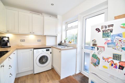 3 bedroom semi-detached house for sale, Maidstone Road, Lenham, ME17