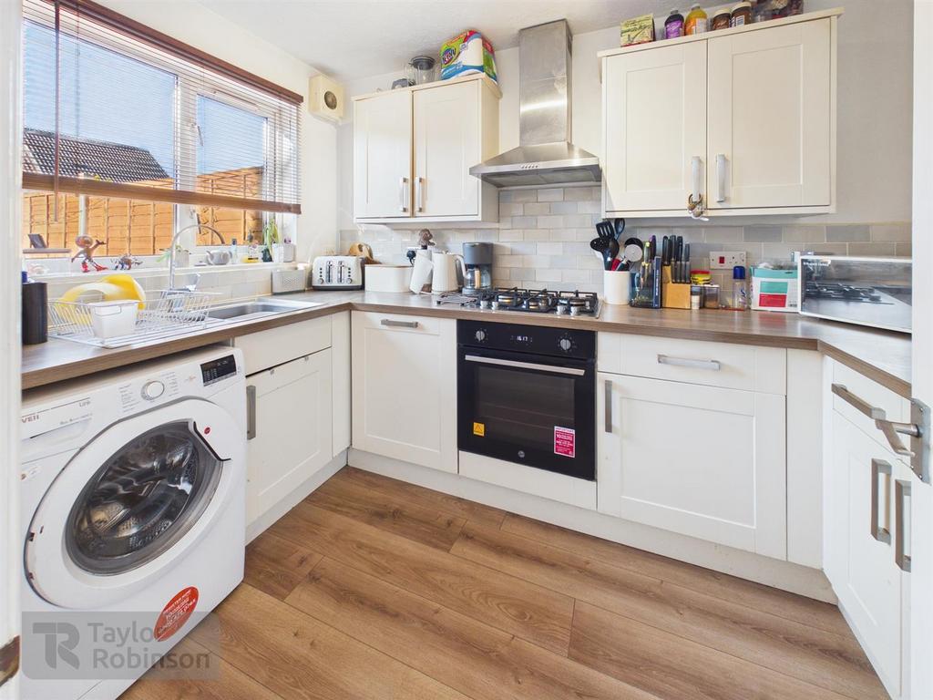 CAM02600 G0-PR0680-STILL011.jpg