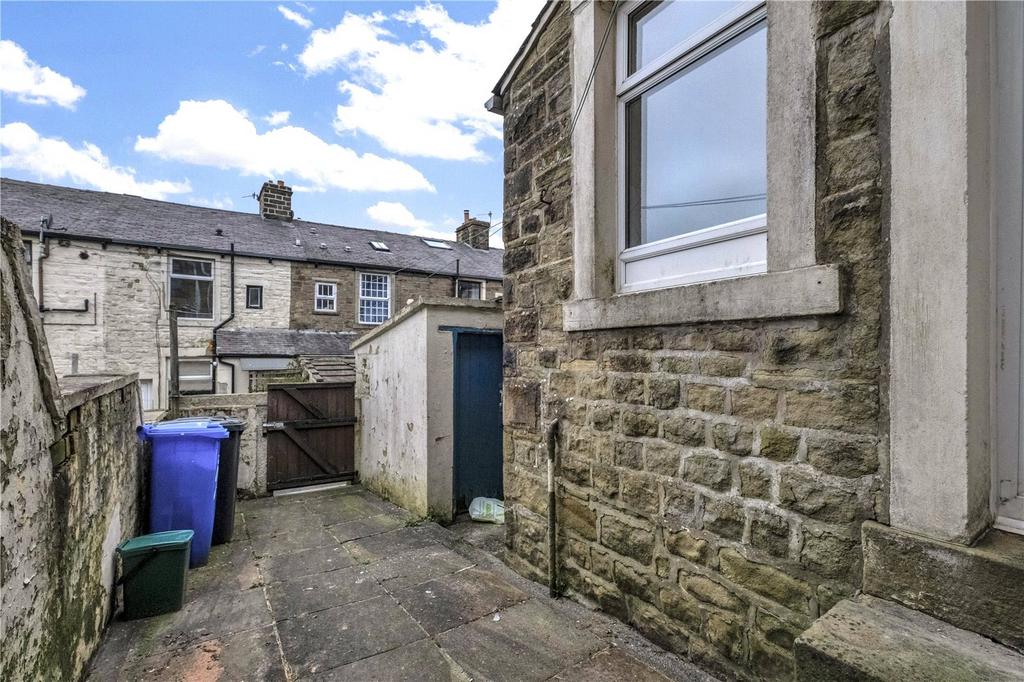 Rear Enclosed Yard