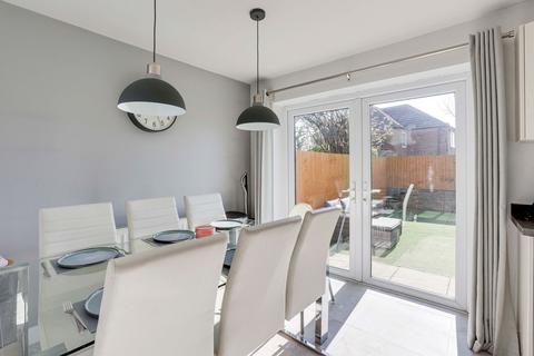 undefined, Lodge Close, Nottingham NG5