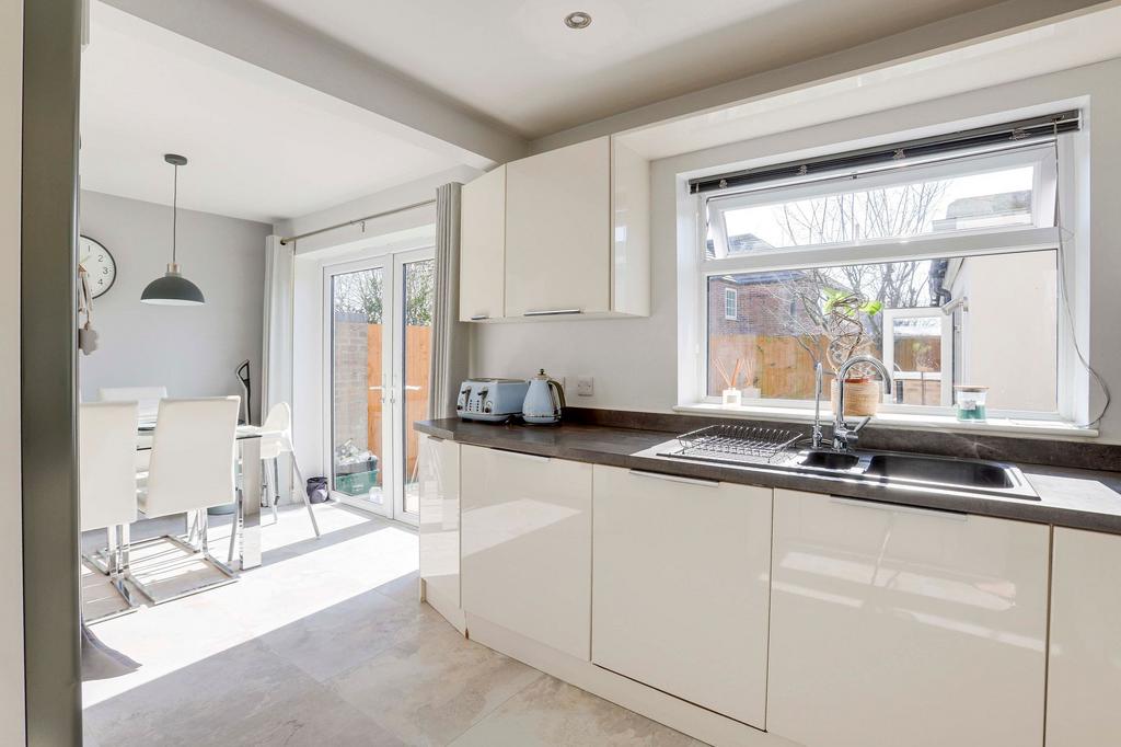 Kitchen / Diner