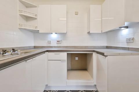 1 bedroom flat for sale, Elmwood Court, High Street, Baldock