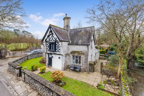undefined, Dartington Lodge, Dartington Hall, Totnes, Devon, TQ9 6EA