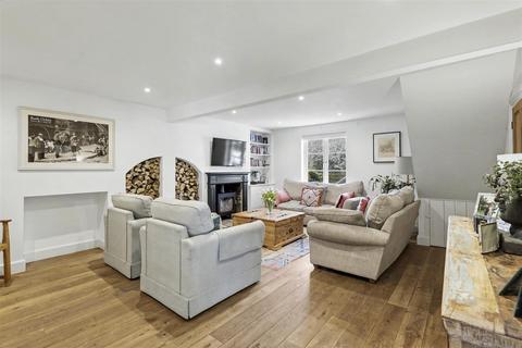 5 bedroom cottage for sale, Petts Lane, Little Walden CB10
