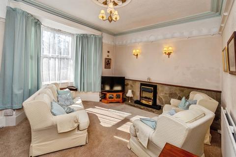 4 bedroom semi-detached house for sale, Birmingham Road, Walsall