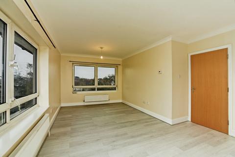 undefined, Pollard road, Morden, SM4