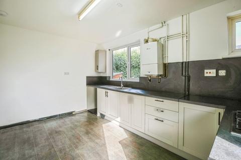 undefined, Camden Gardens, Thornton heath, CR7