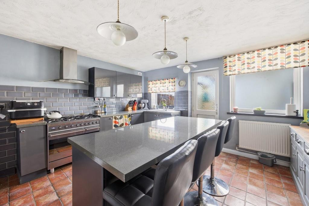 Kitchen Breakfast room.jpg