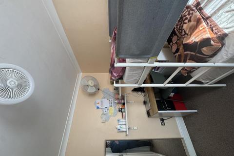 3 bedroom terraced house for sale, Northern Road, ,  Slough,  SL2,  SL2