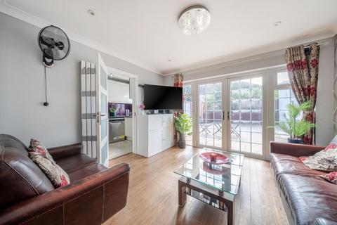 3 bedroom terraced house for sale, Northern Road, ,  Slough,  SL2,  SL2